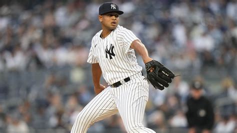 Miami Marlins at New York Yankees odds, picks and predictions.